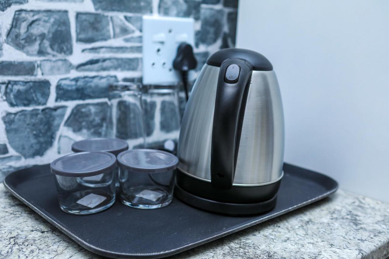 Delux Guesthouse Volksrust Ngoại thất bức ảnh
