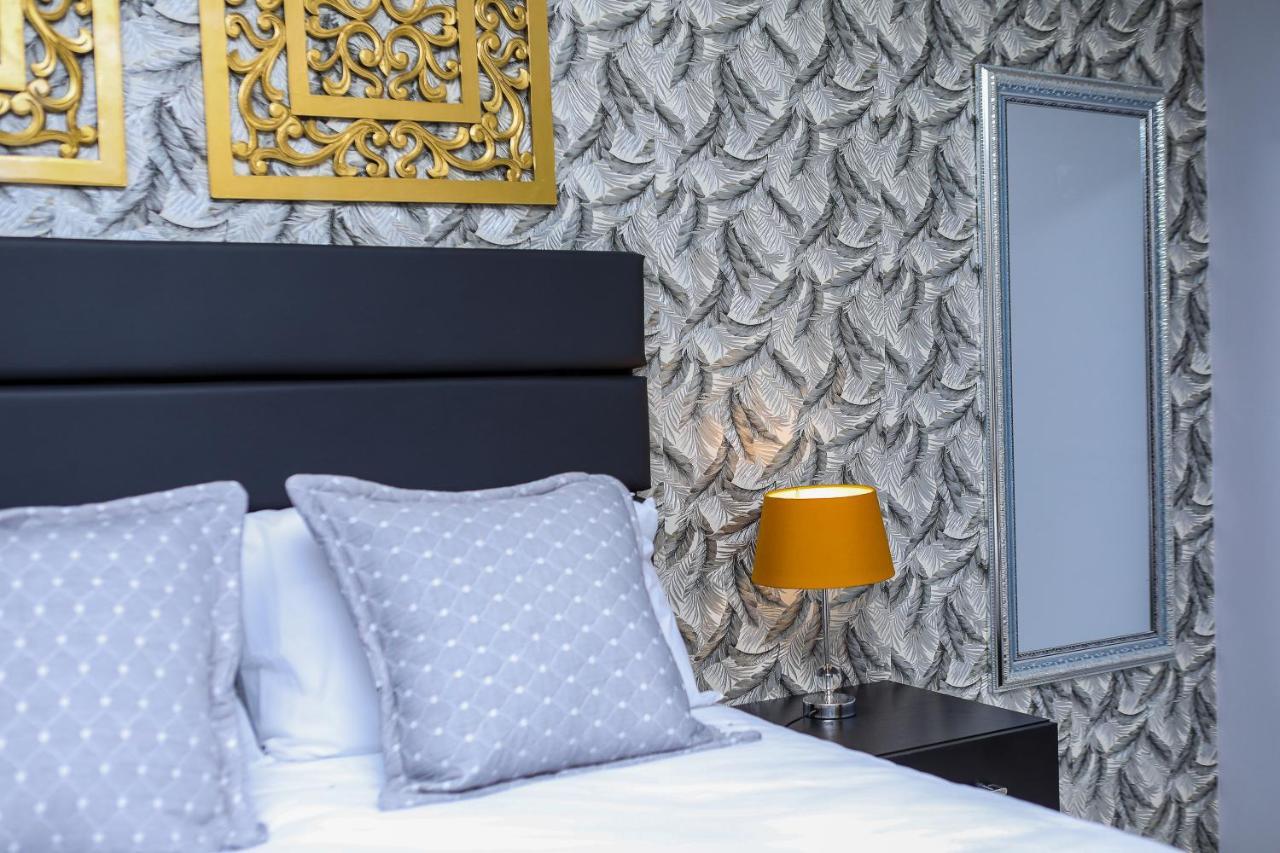 Delux Guesthouse Volksrust Ngoại thất bức ảnh